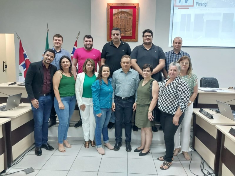 Câmara entrega moção de pesar à família Bernardes.