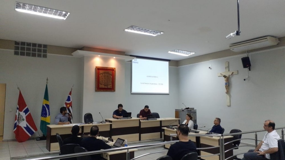 LDO 2024 é apresentada e discutida em audiência pública na Câmara.