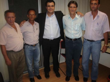 Vereadores viajam com prefeito para buscar verbas